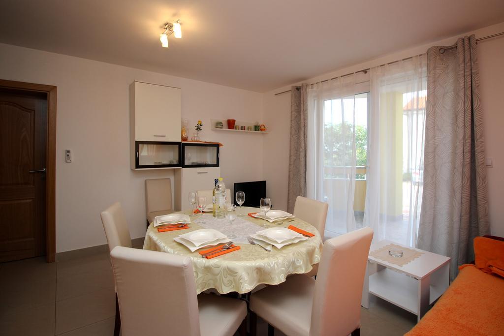 Apartments Koritnik Punat Δωμάτιο φωτογραφία