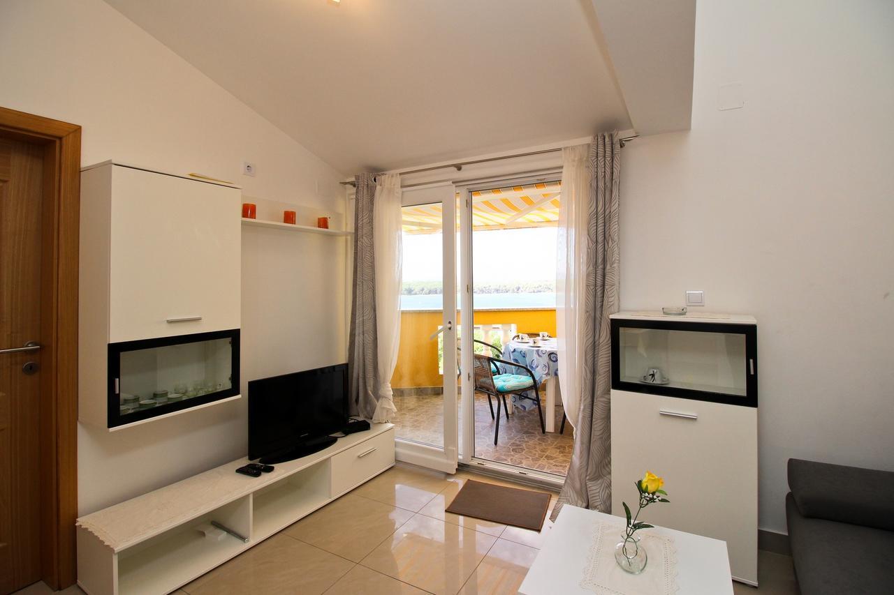 Apartments Koritnik Punat Εξωτερικό φωτογραφία